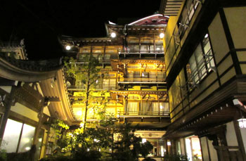 写真②金具屋