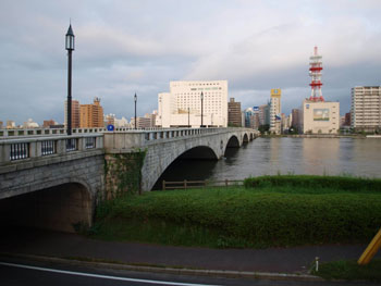 file1　萬代橋