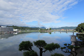 写真③　三隈川